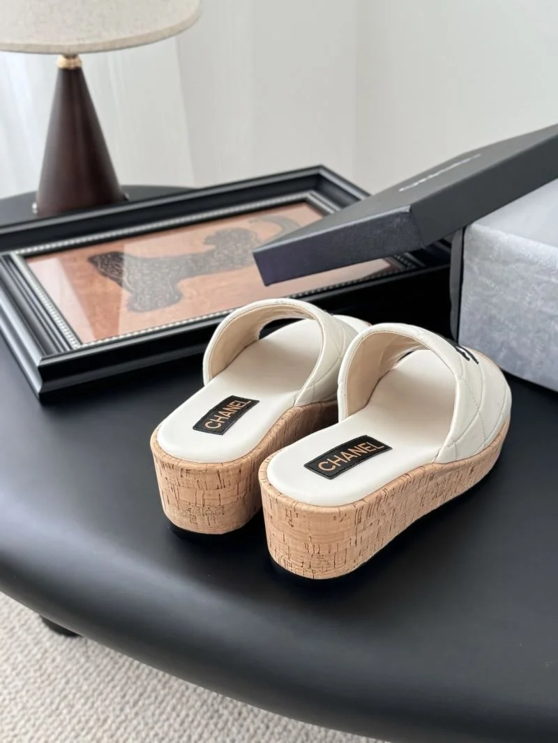 FreshLook Chanel Slippers 18761