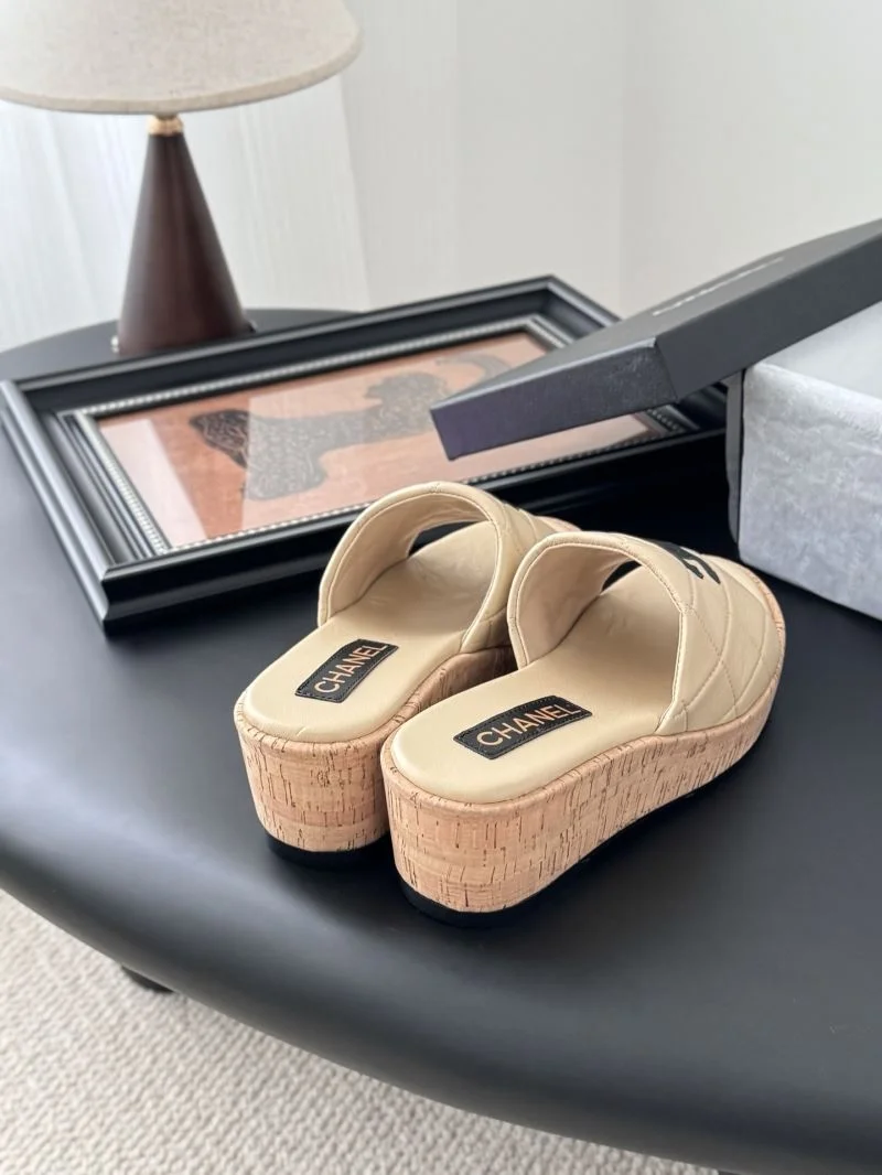 SoftTouch Chanel Slippers 18759