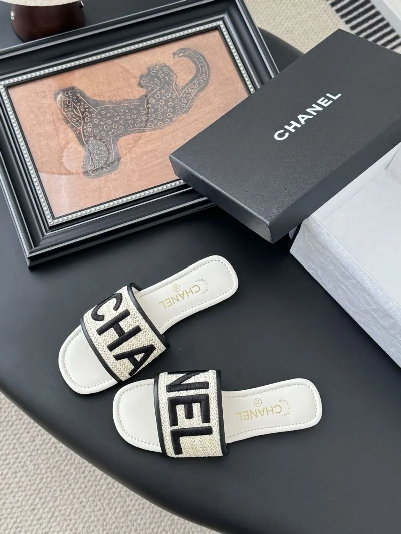 Youthful Chanel Slippers 18768
