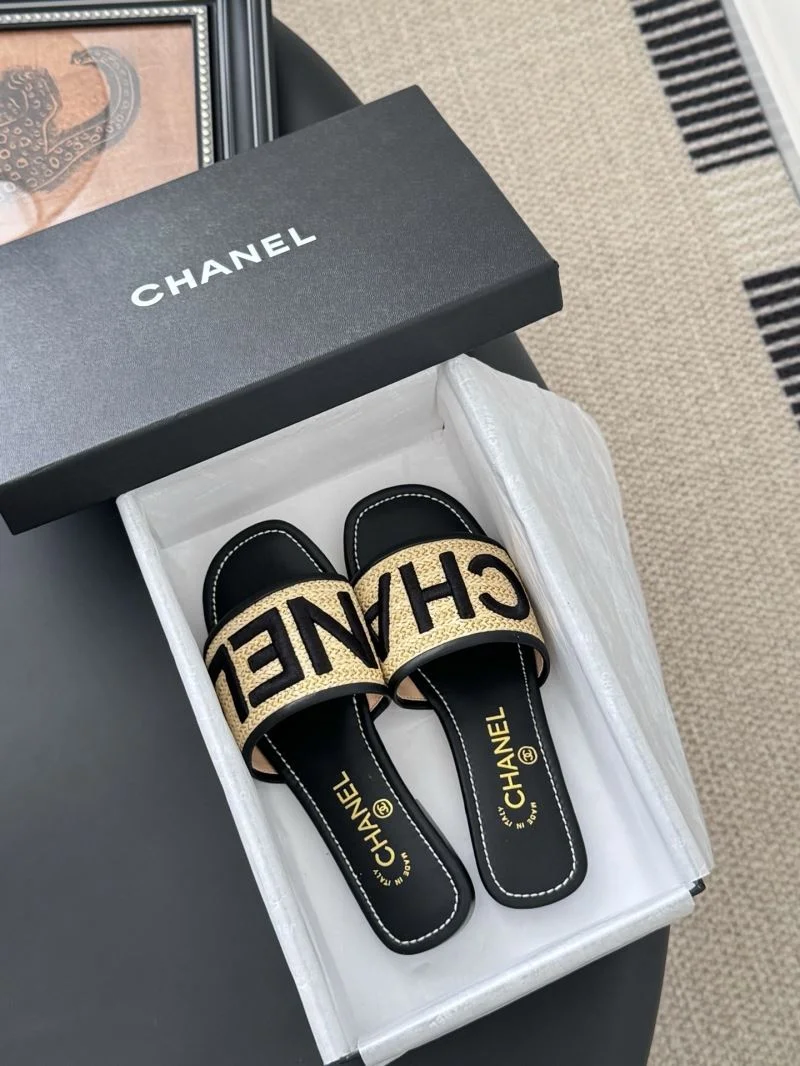 Supportive Chanel Slippers 18766