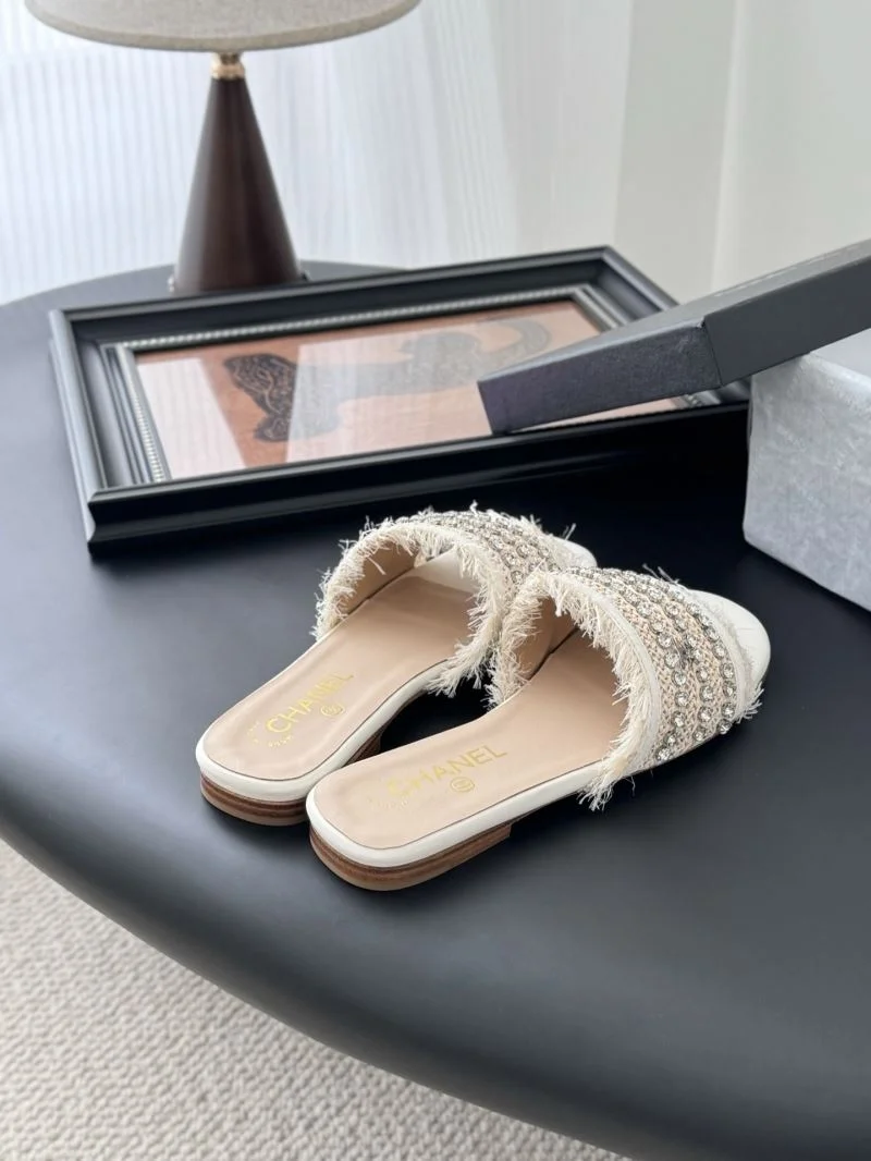 Chanel Slippers Snug 18757