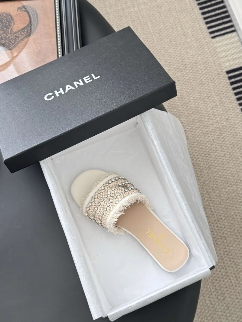 Chanel Slippers Snug 18757