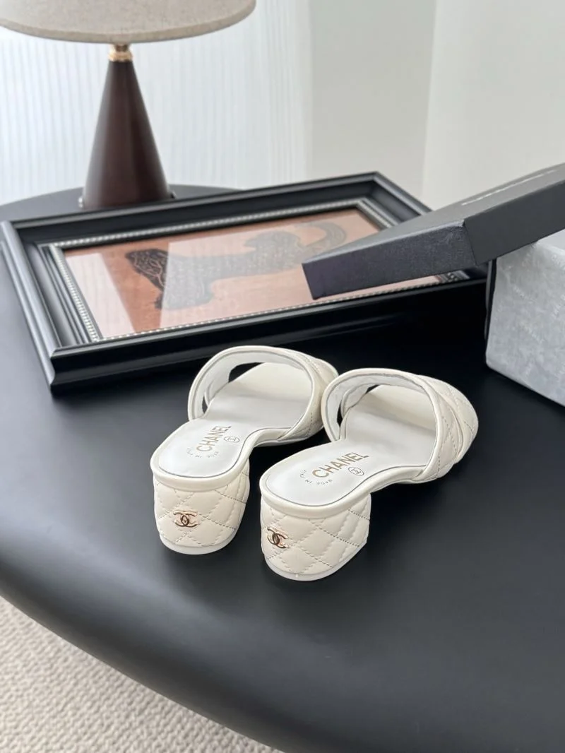 Chanel Slippers HighQuality 18749