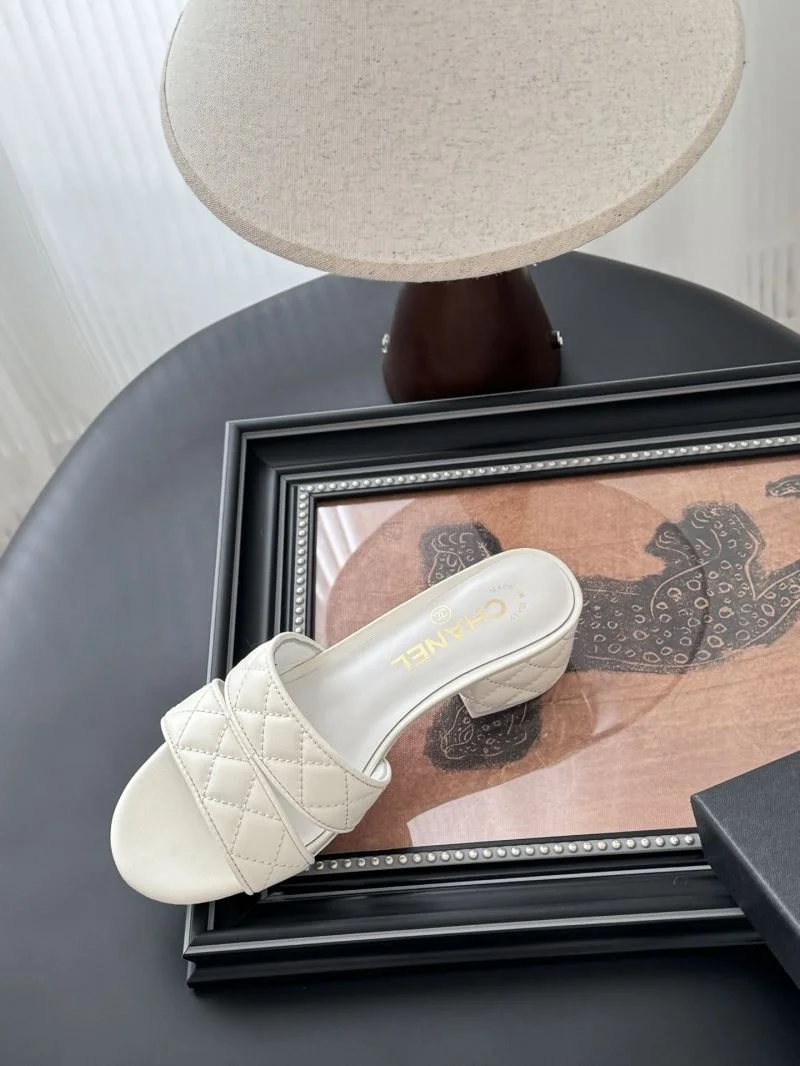 Chanel Slippers HighQuality 18749