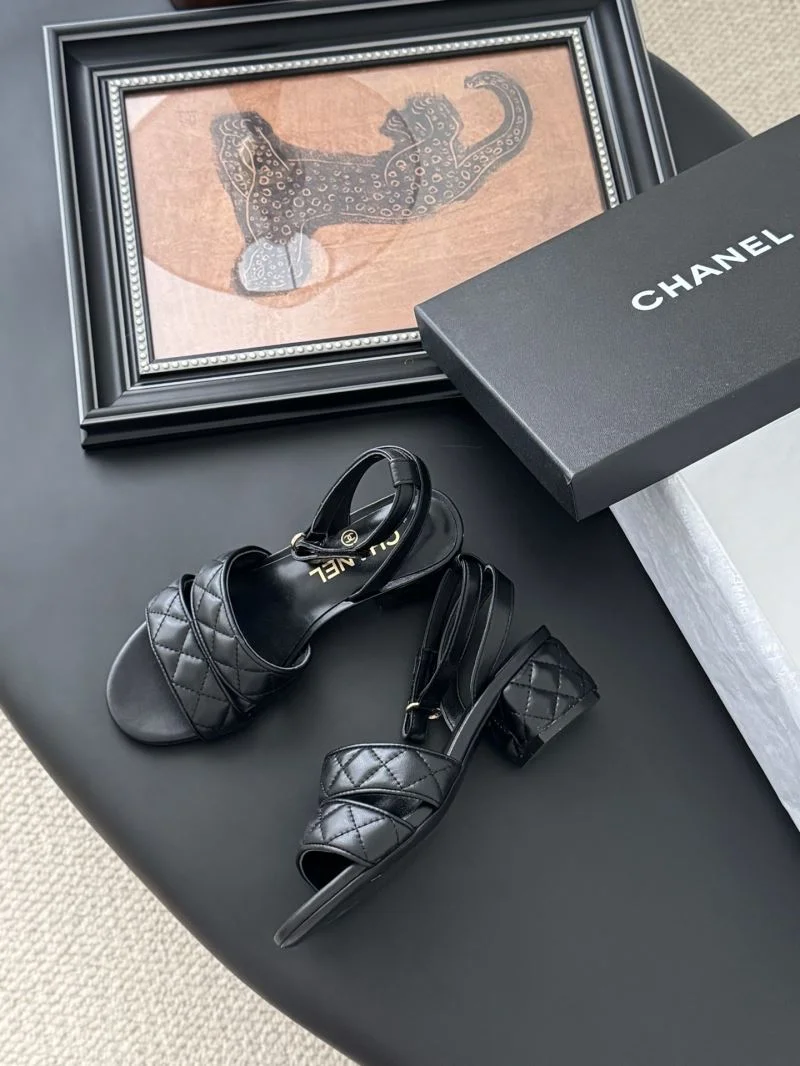 Trendy Chanel Slippers 18748