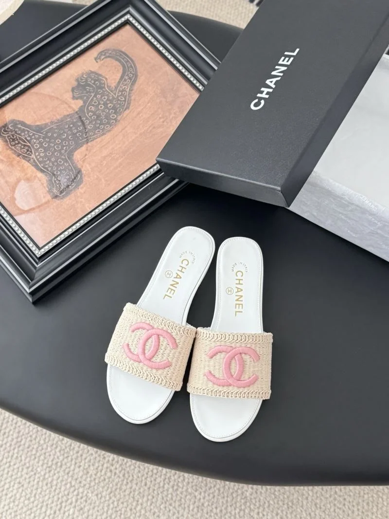 Chanel Slippers FreshLook 18739