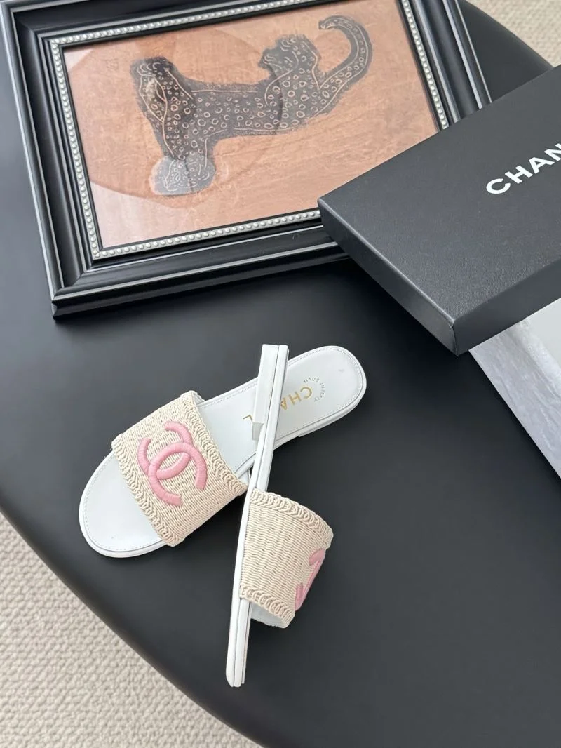 Chanel Slippers FreshLook 18739
