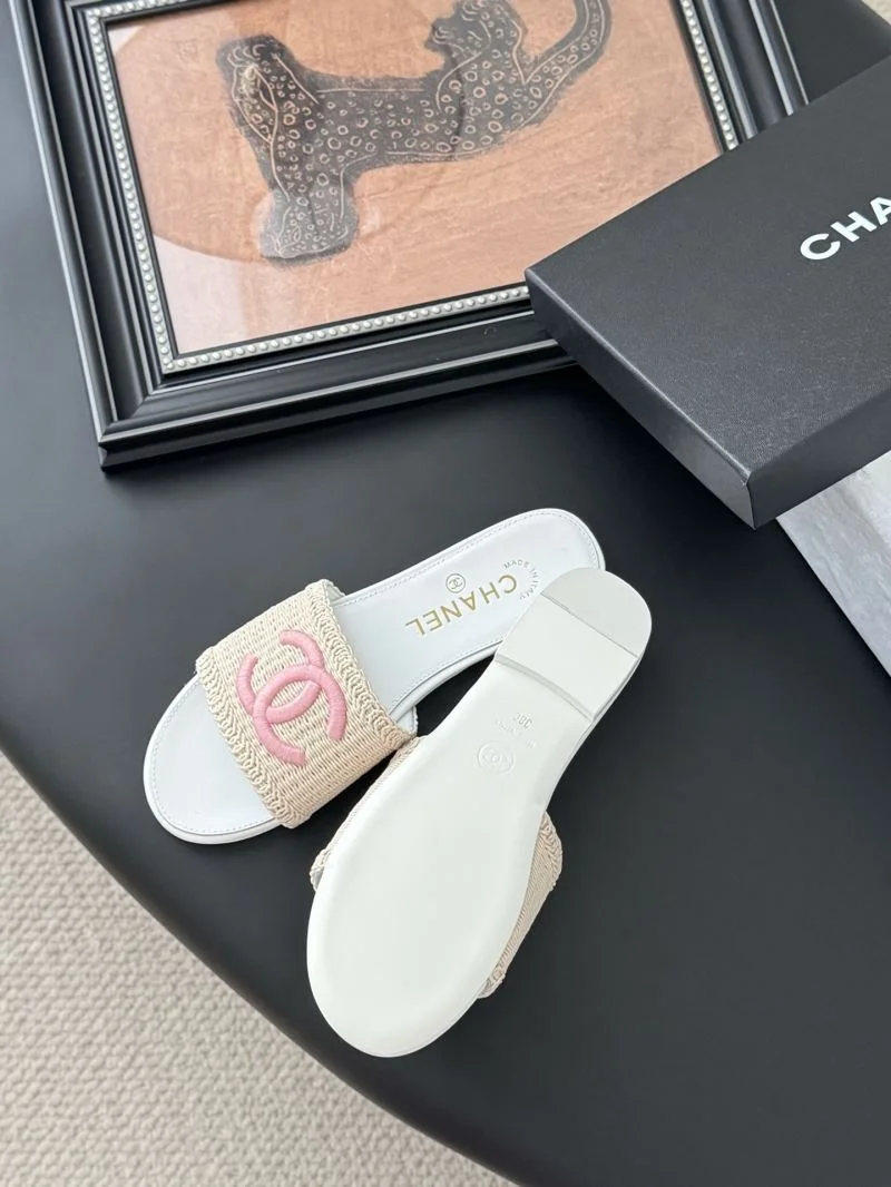 Chanel Slippers FreshLook 18739