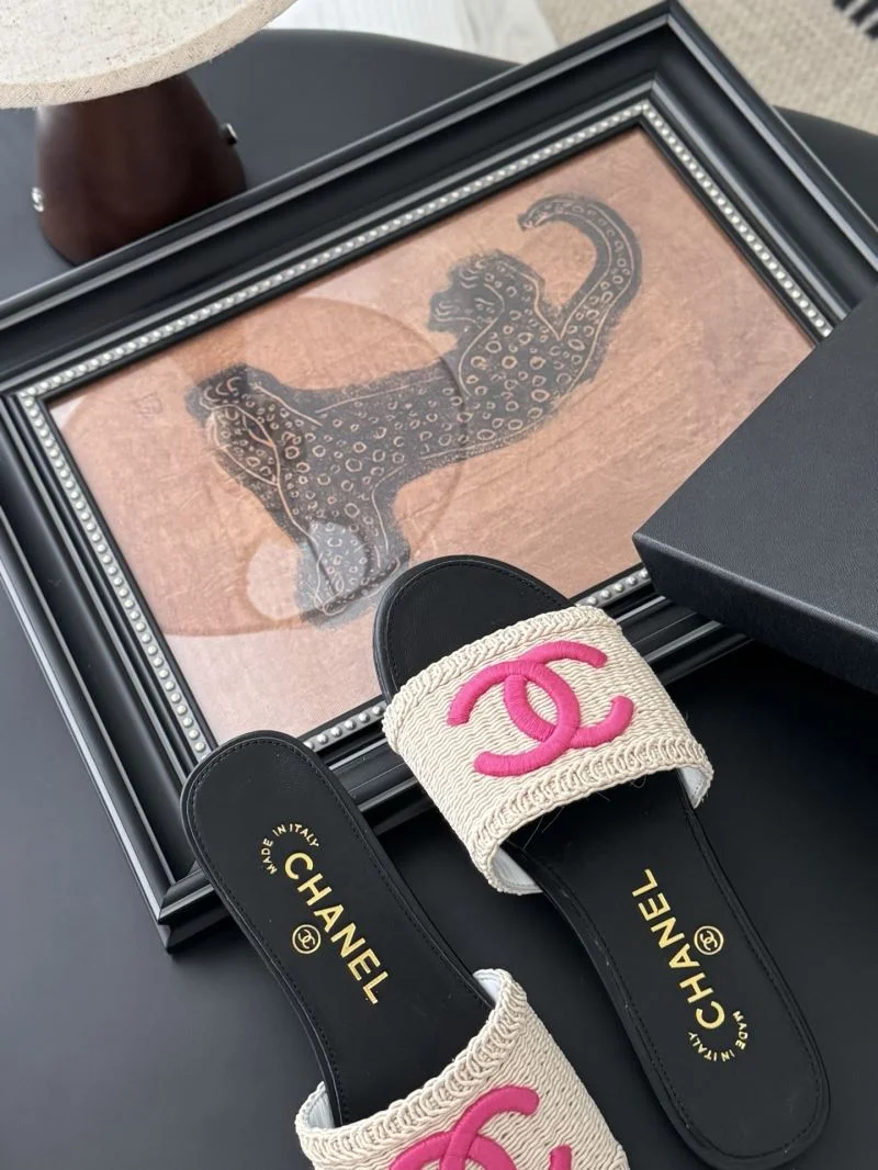 UrbanStyle Chanel Slippers 18738