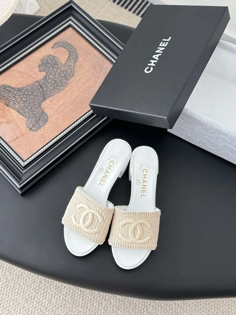 Durable Chanel Slippers 18744