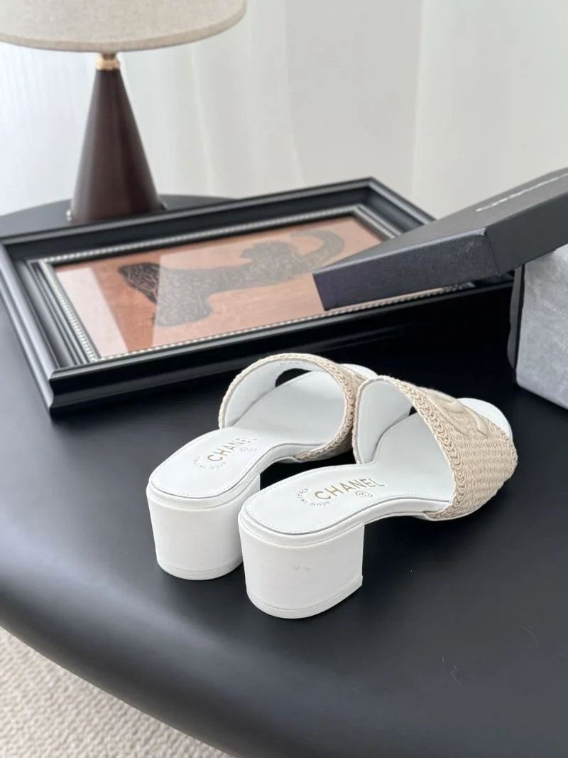 Durable Chanel Slippers 18744