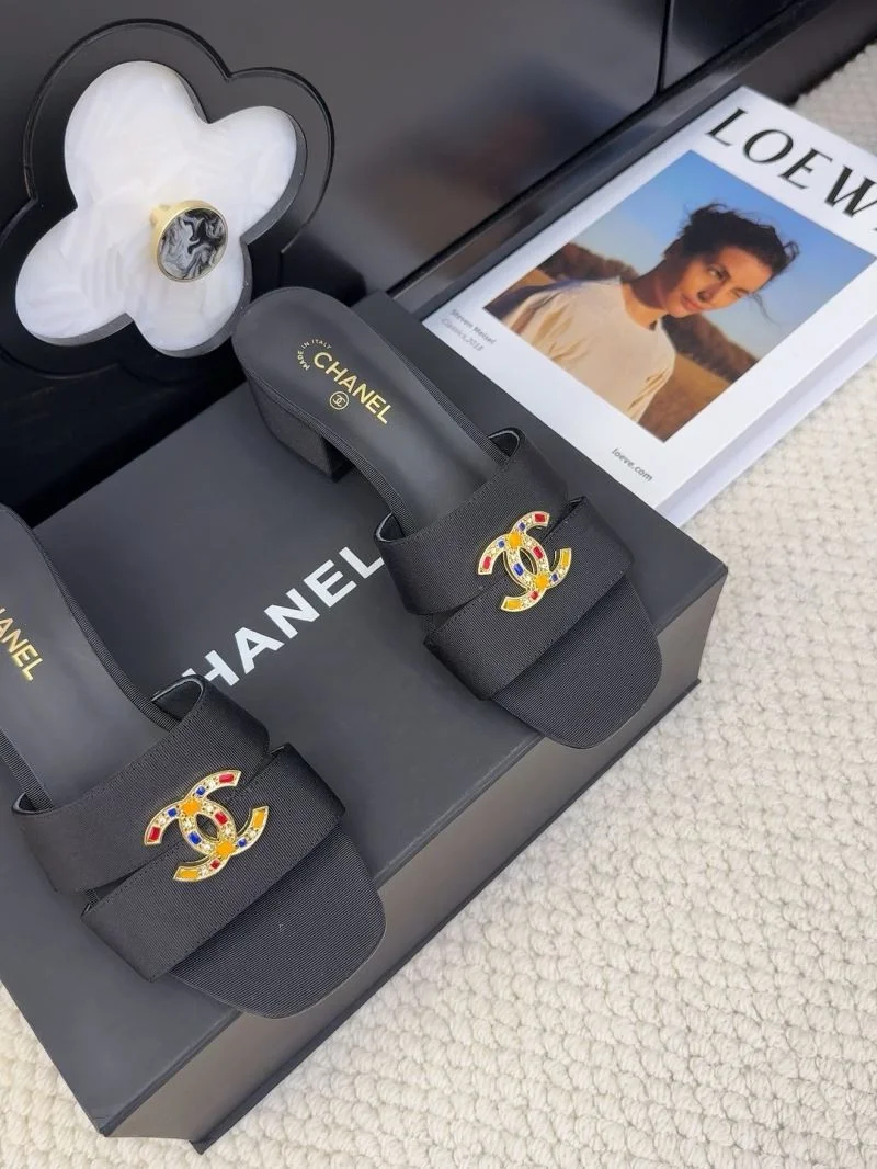 Chanel Slippers Durable 18750