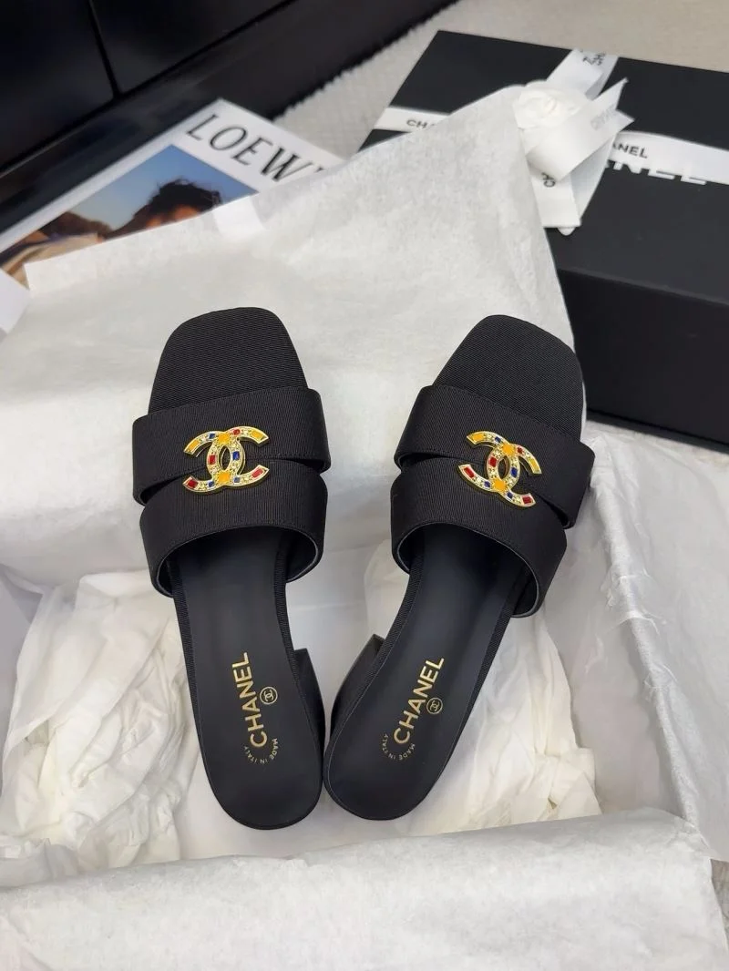 Chanel Slippers Durable 18750