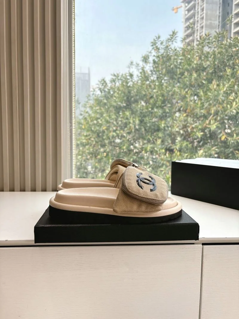 Chanel Slippers SoftTouch 18721