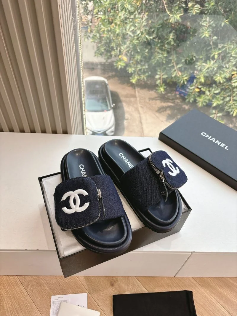 ComfortFit Chanel Slippers 18718
