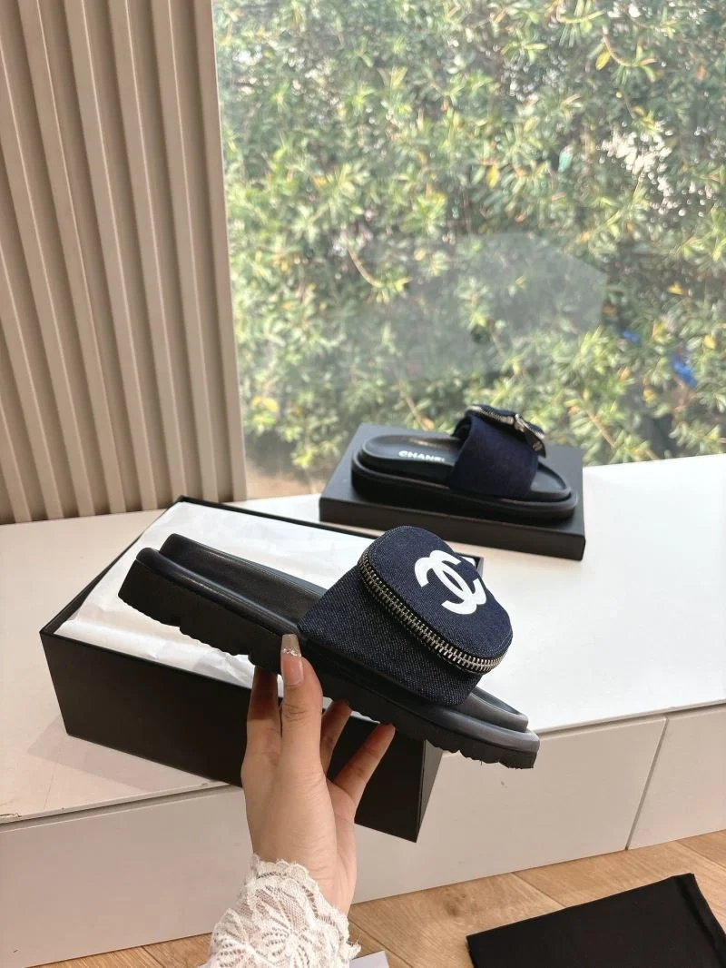 ComfortFit Chanel Slippers 18718