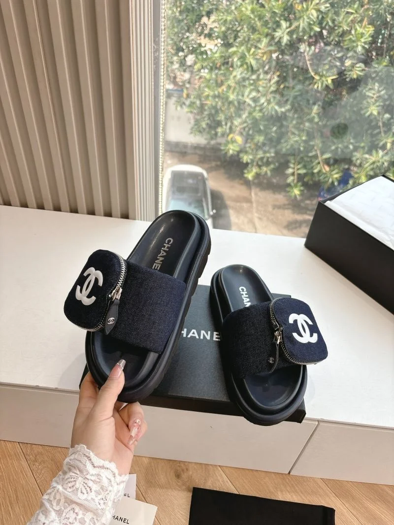 ComfortFit Chanel Slippers 18718