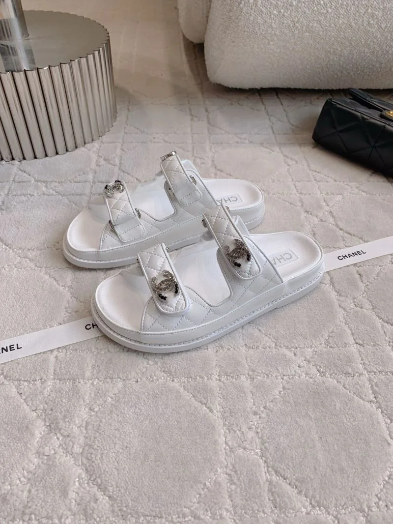 Chanel Slippers Resilient 18717