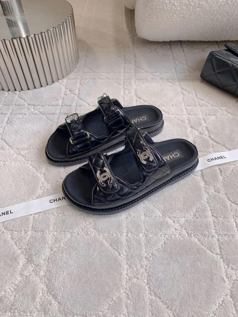 Chanel Slippers ZipUp 18715