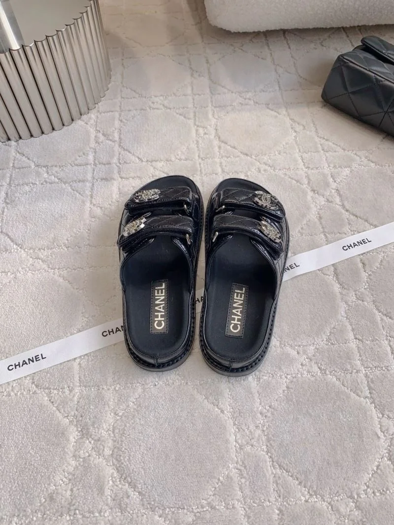 Chanel Slippers ZipUp 18715