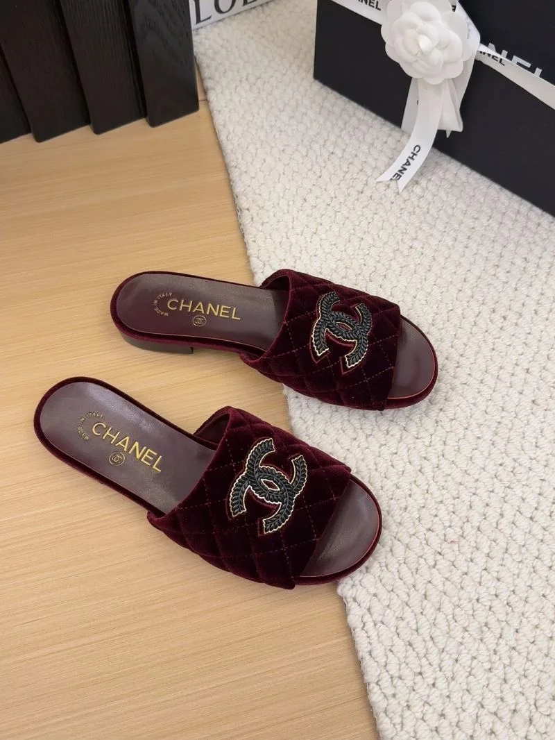 NewStyle Chanel Slippers 18709