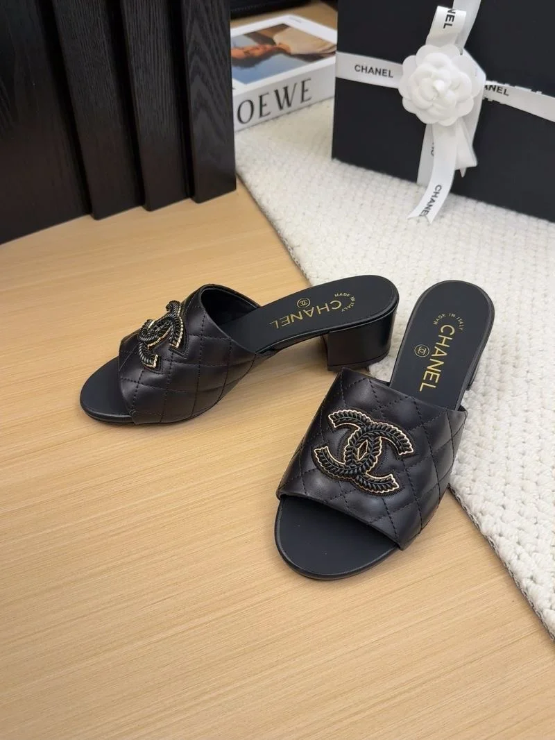 Thermal Chanel Slippers 18716