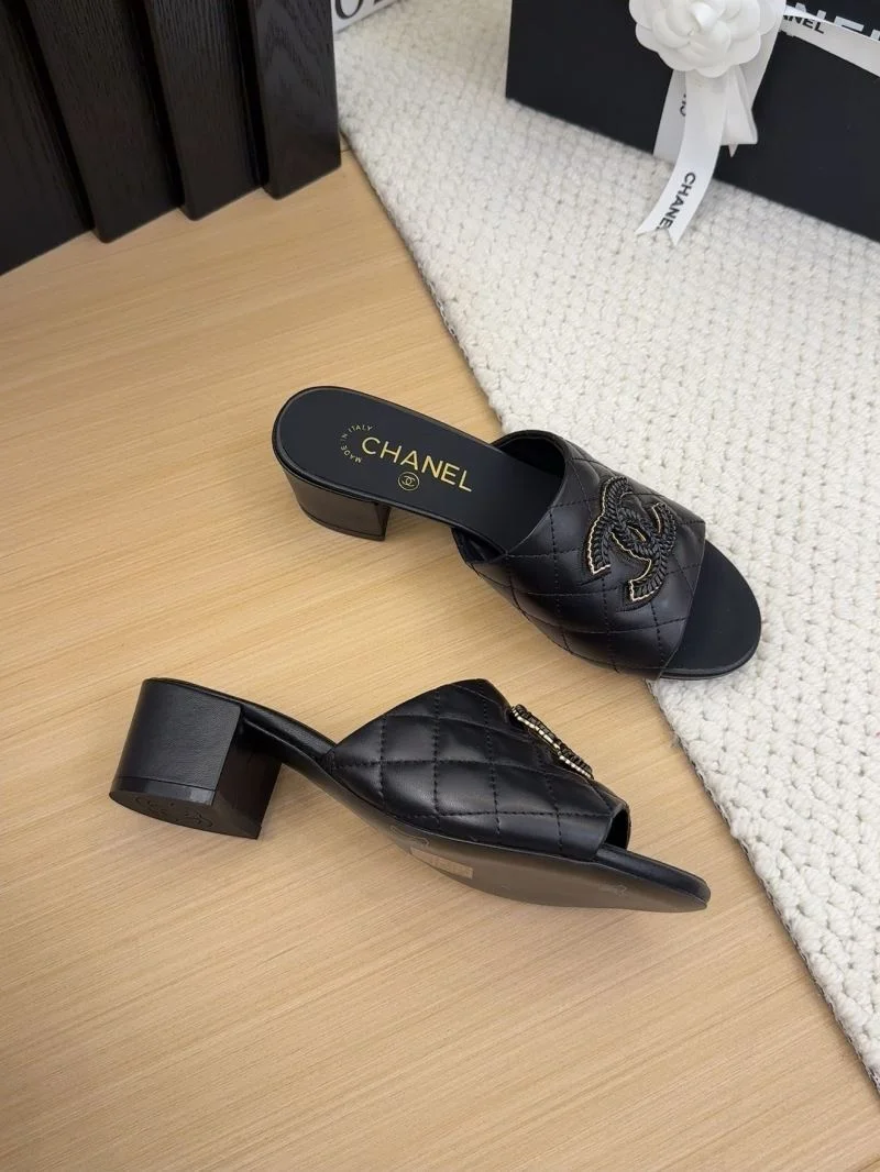 Thermal Chanel Slippers 18716