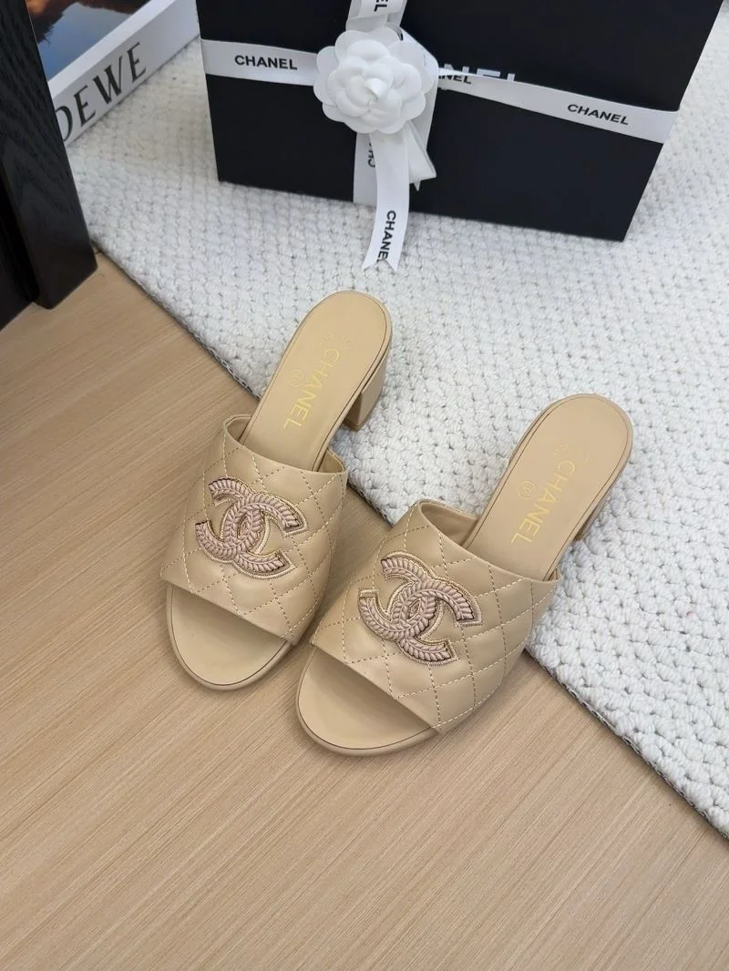 Chanel Slippers Breathable 18714