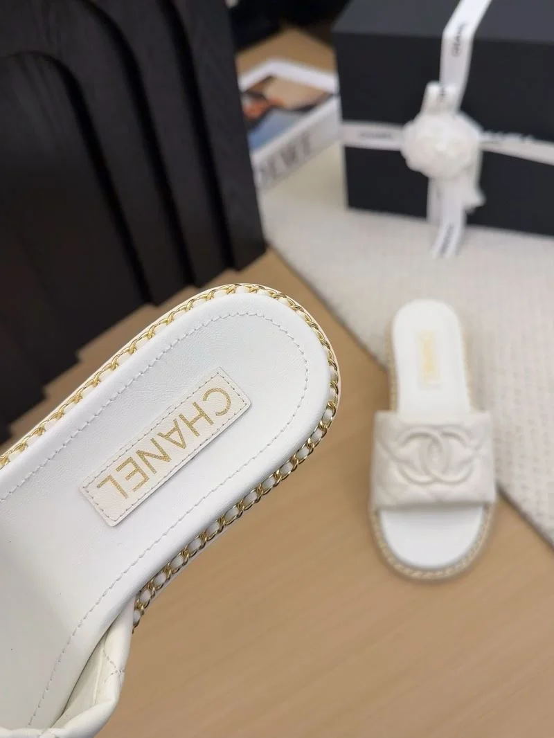 Breathable Chanel Slippers 18710