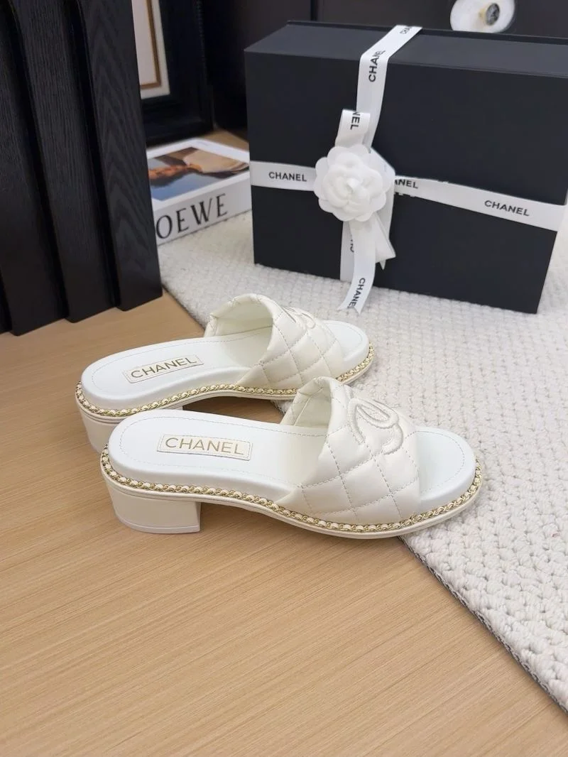 Breathable Chanel Slippers 18710