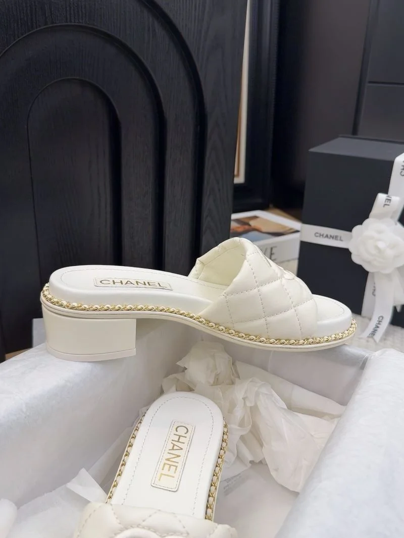 Breathable Chanel Slippers 18710