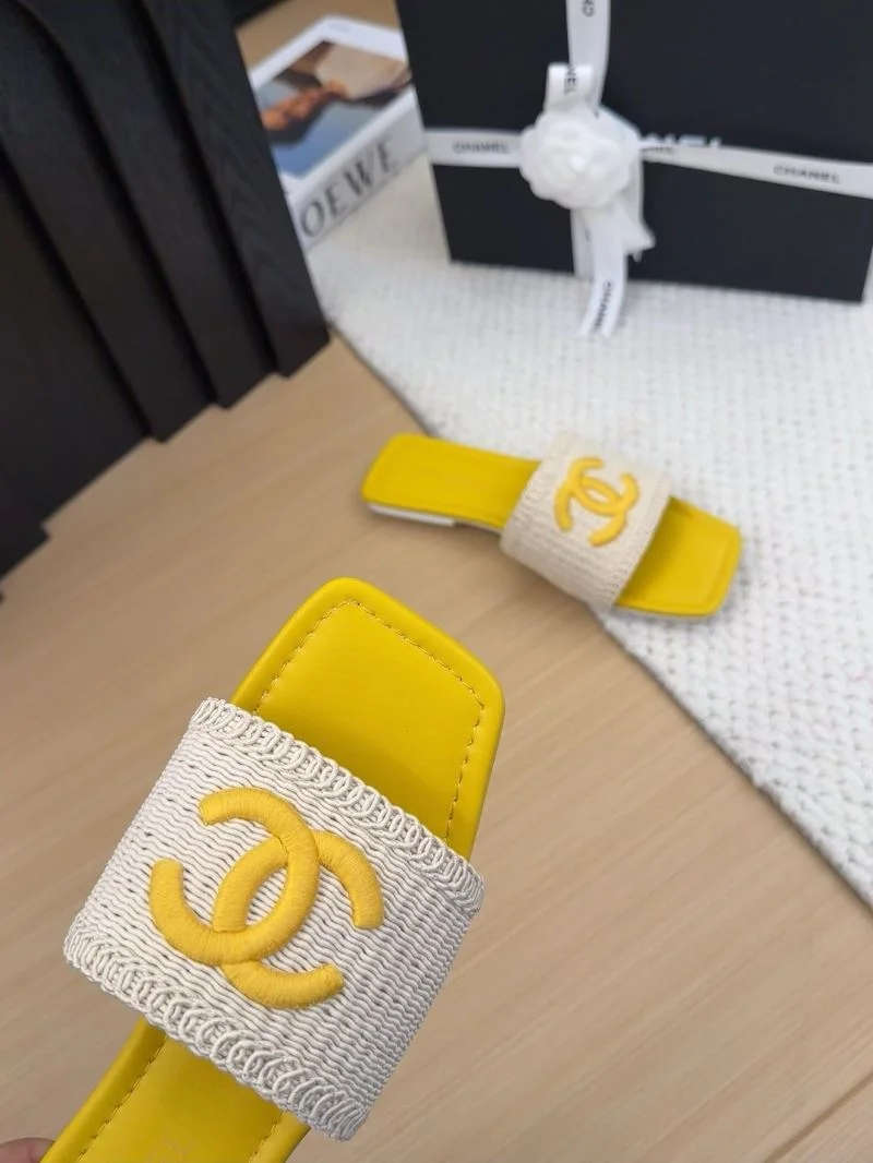 Chanel Slippers Reliable 18700