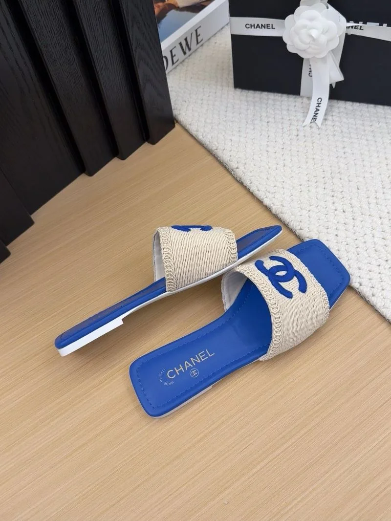 Chanel Slippers FlexibleFit 18695
