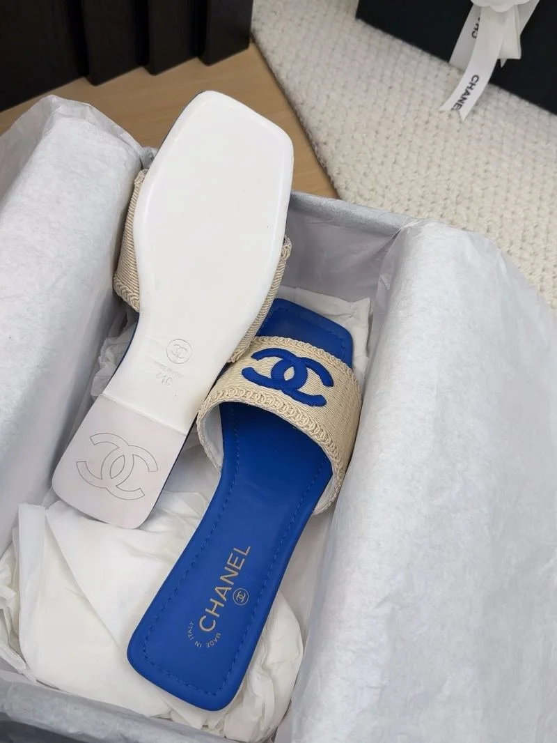 Chanel Slippers FlexibleFit 18695