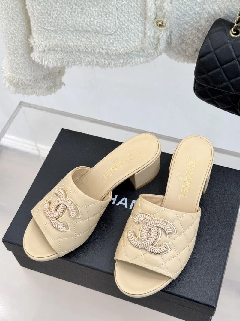 Unisex Chanel Slippers 18694