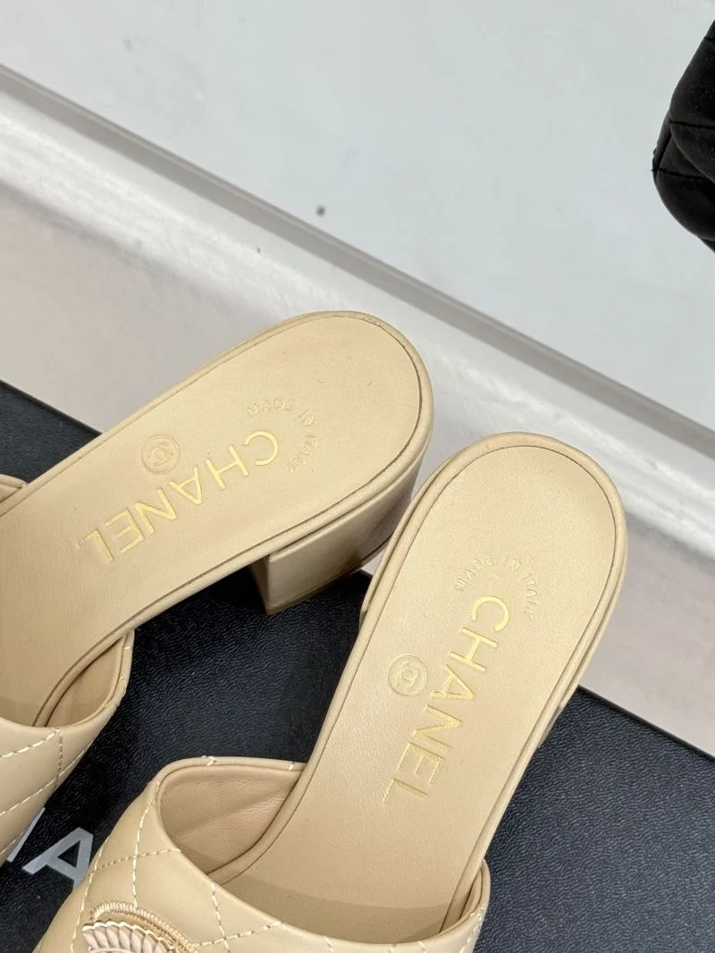 Unisex Chanel Slippers 18694