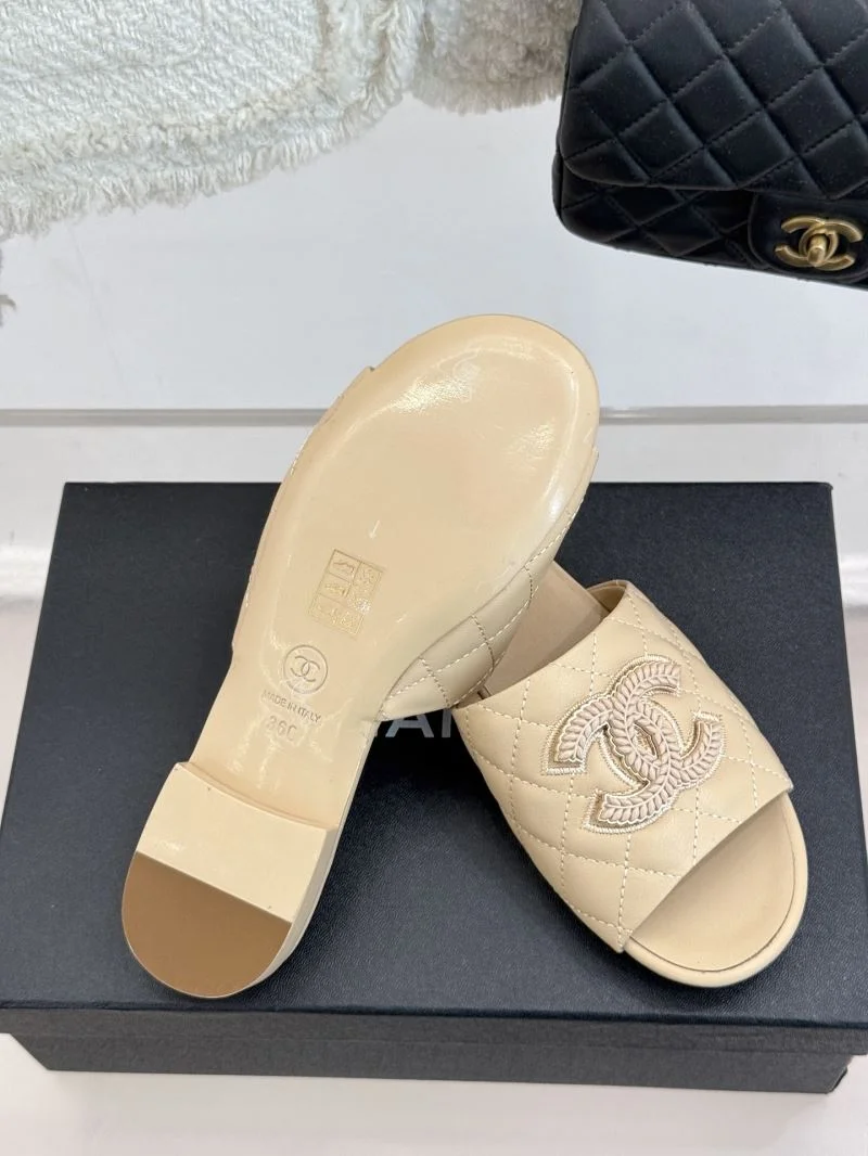 HighPerformance Chanel Slippers 18690