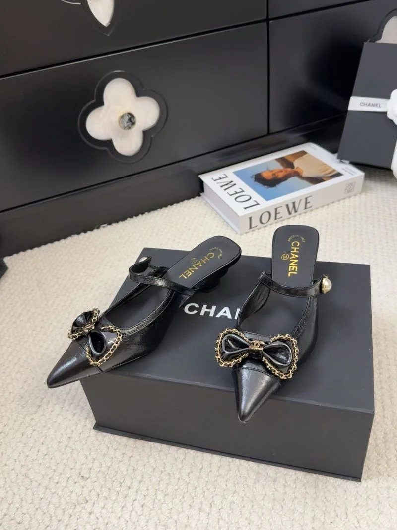 WeatherProof Chanel Slippers 18682