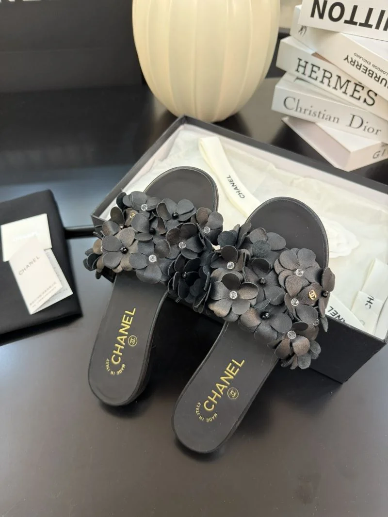 Lightweight Chanel Slippers 18681