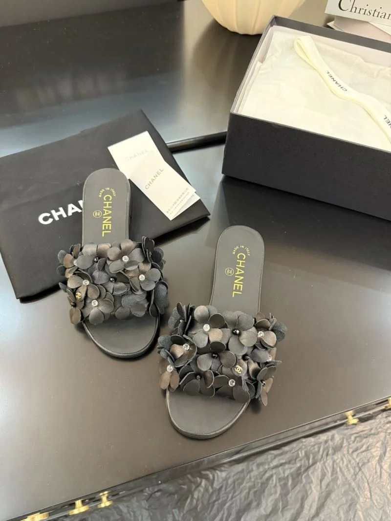 Lightweight Chanel Slippers 18681