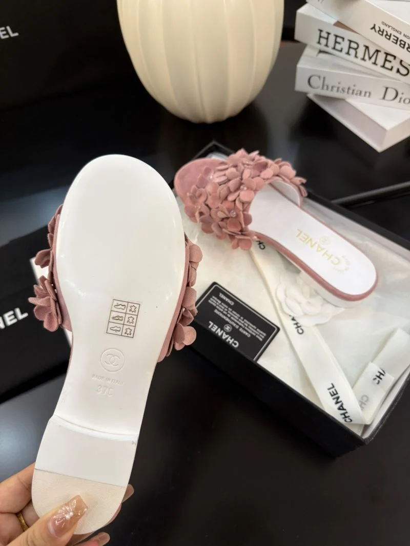 Chanel Slippers Contemporary 18679