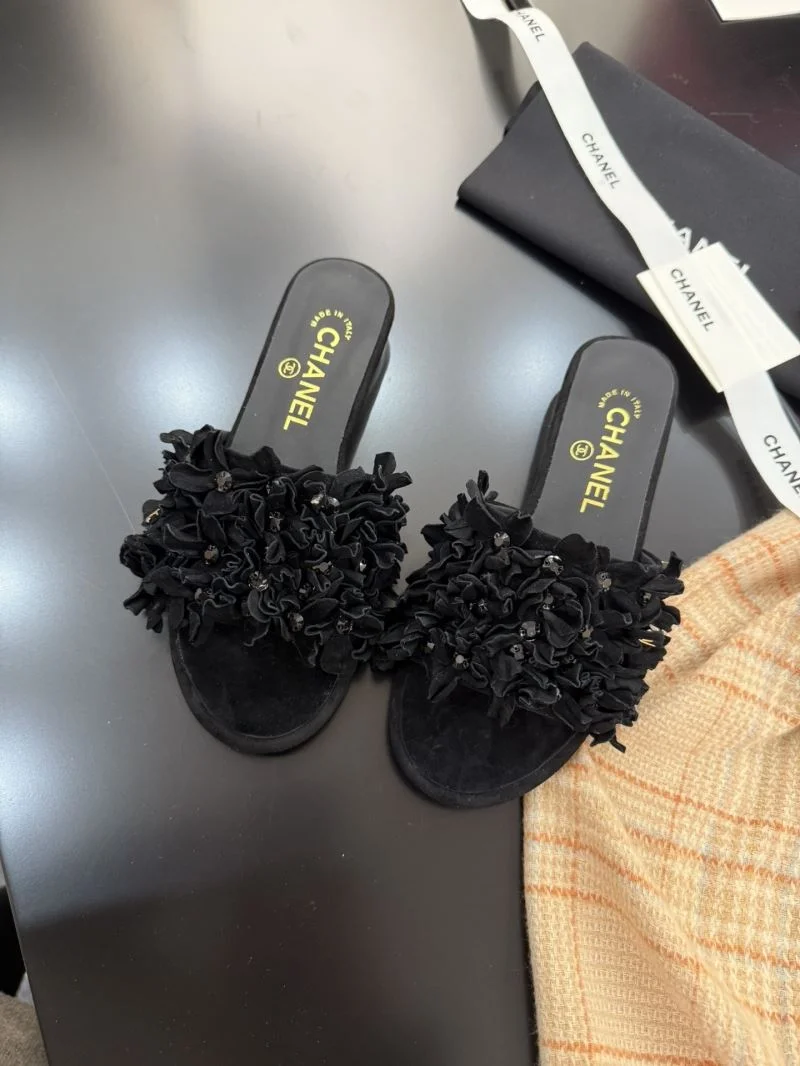 Chanel Slippers SunProtective 18684