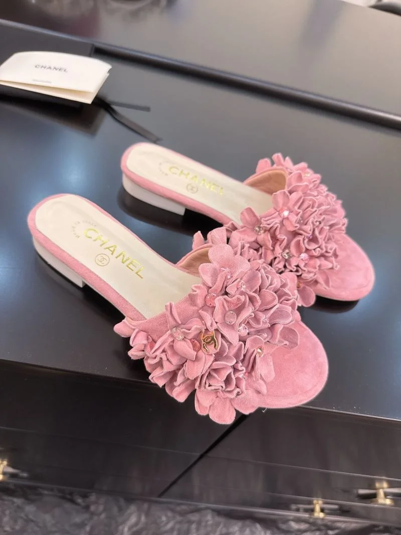 Chanel Slippers StreetReady 18760
