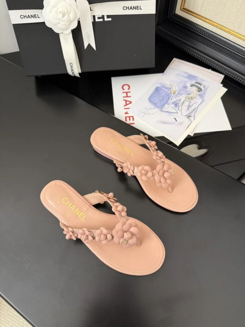 Chanel Slippers Modern 18685