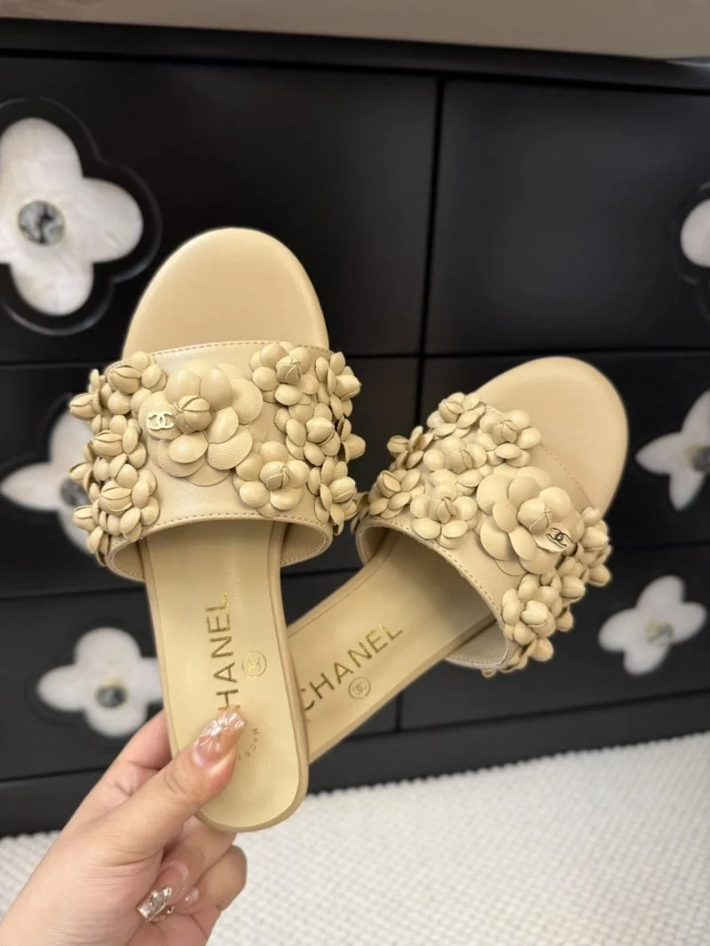 Chanel Slippers Comfortable 18671