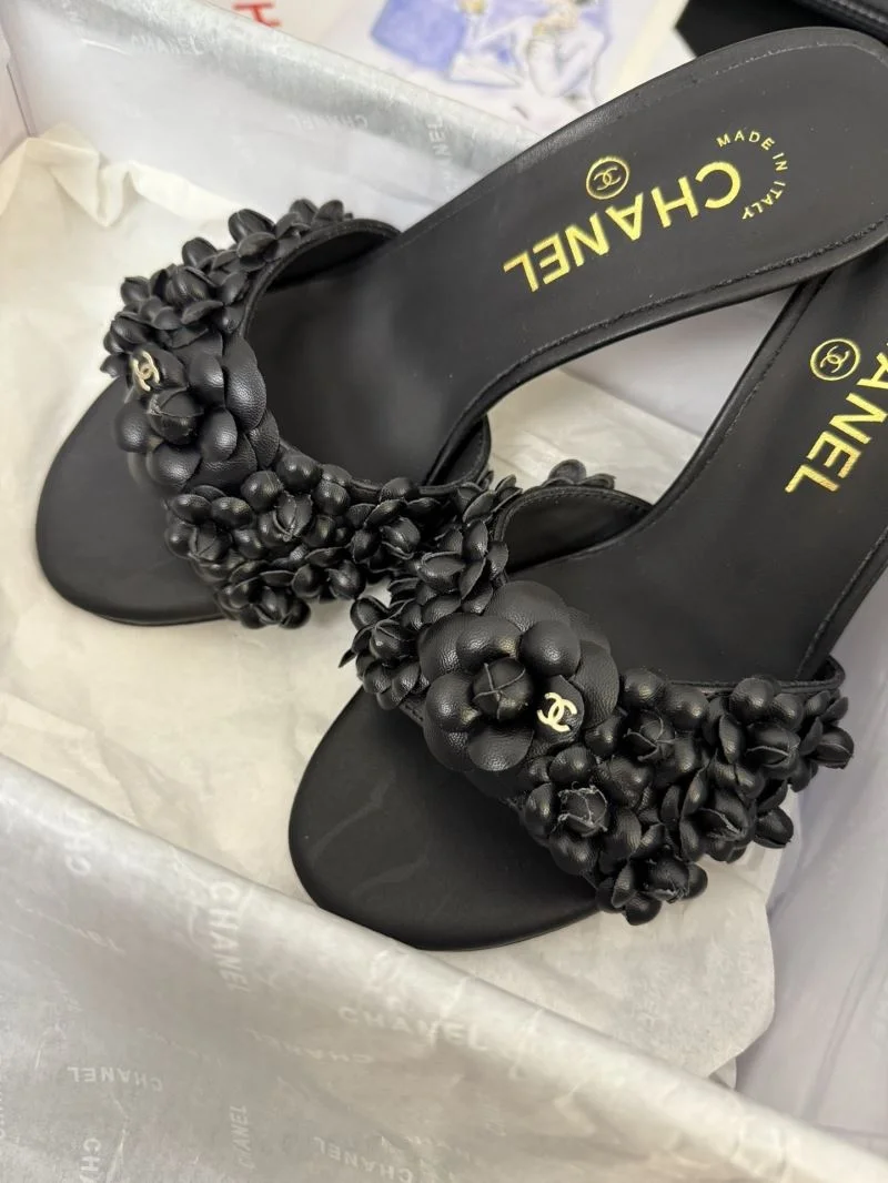 Chanel Slippers AllSeason 18732
