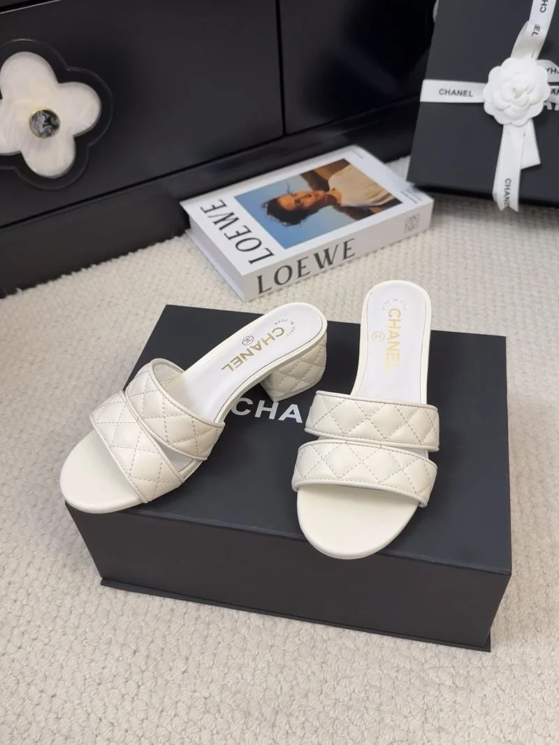 Chanel Slippers Practical 18675