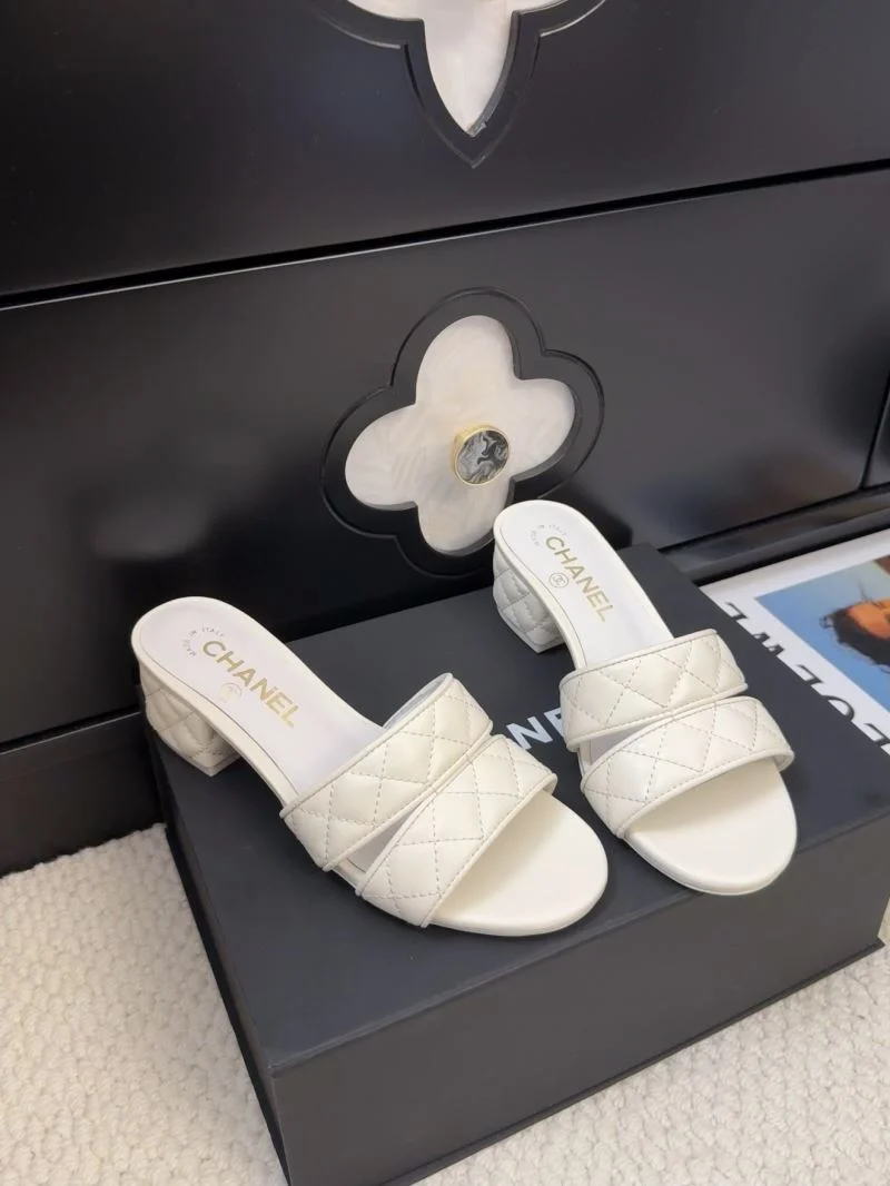 Chanel Slippers Practical 18675