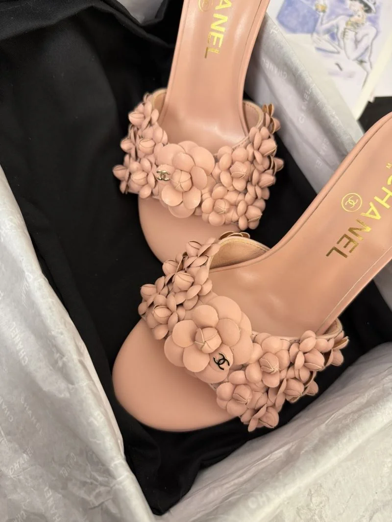Chanel Slippers FlexibleFit 18661
