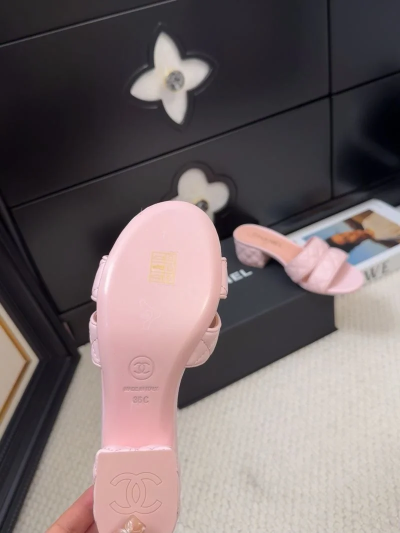 Chanel Slippers Upgraded 18659